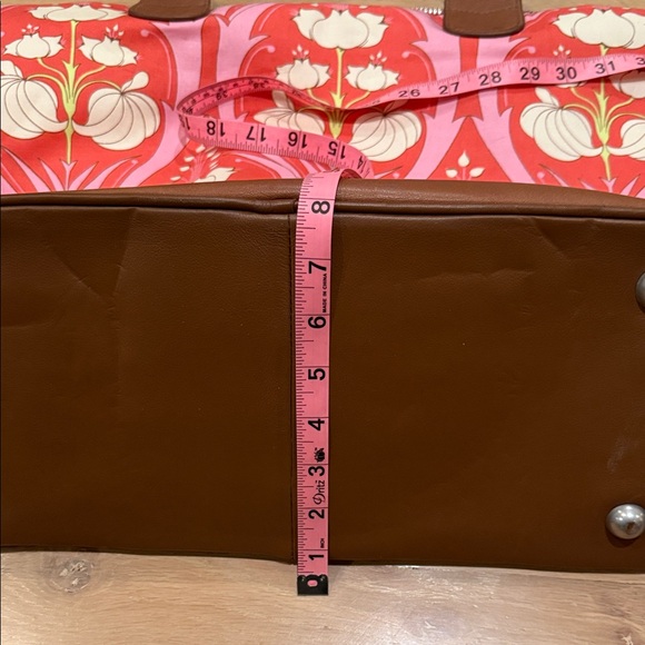 Amy Butler for Kalencom Floral Red and Pink Weekender Tote Bag - Picture 10 of 12